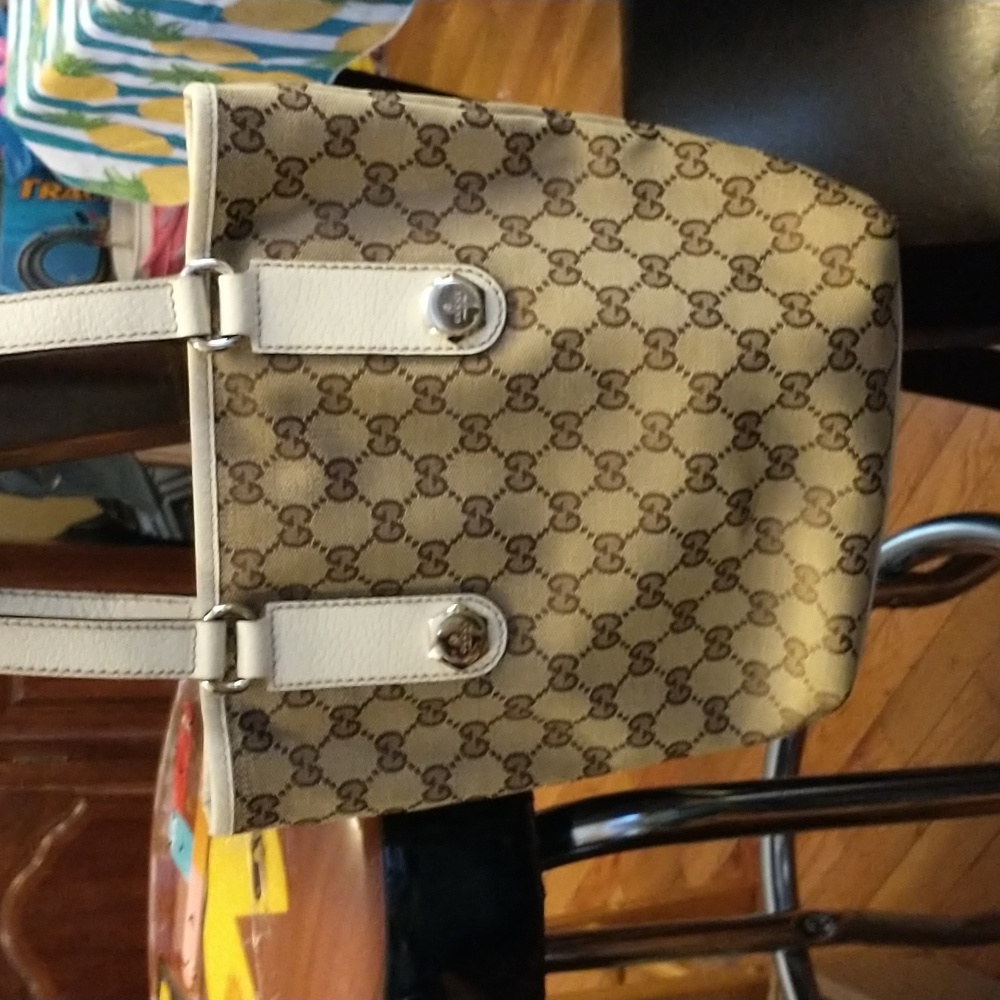 Authentic Vintage Gucci GG Monogram Bag - Picture 13 of 14